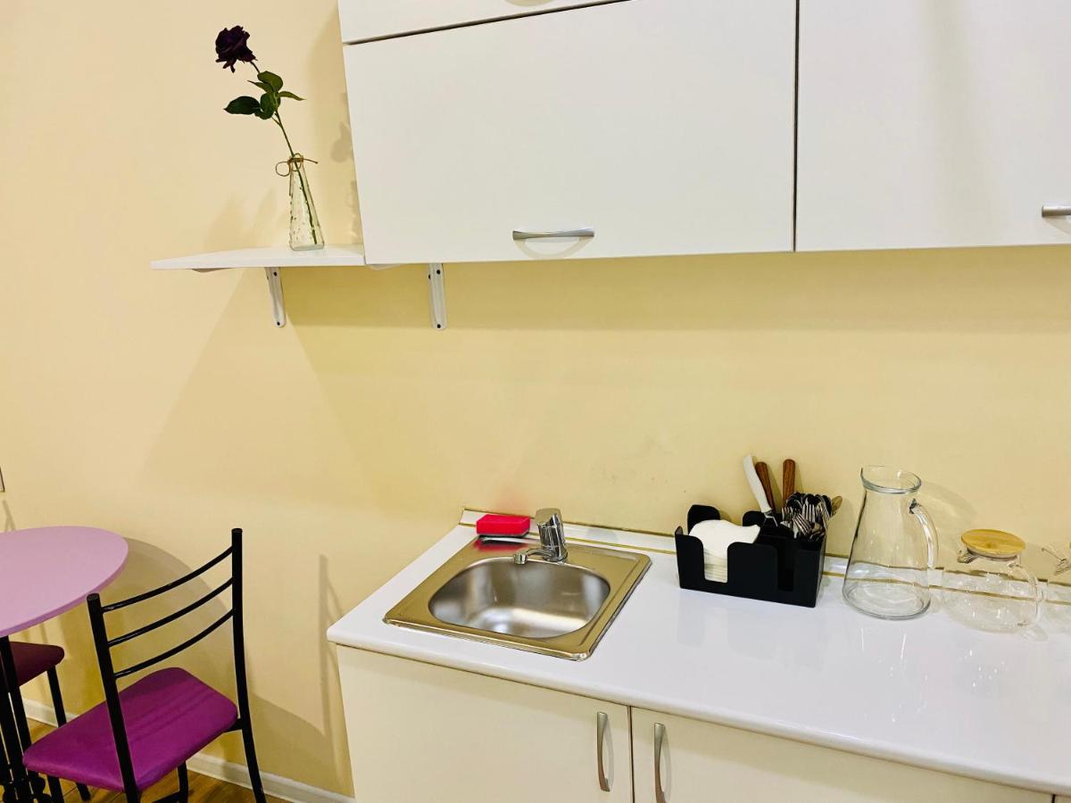 Like Home Hostel Na Shevchenko, 162Б Alma-Ata Exteriör bild