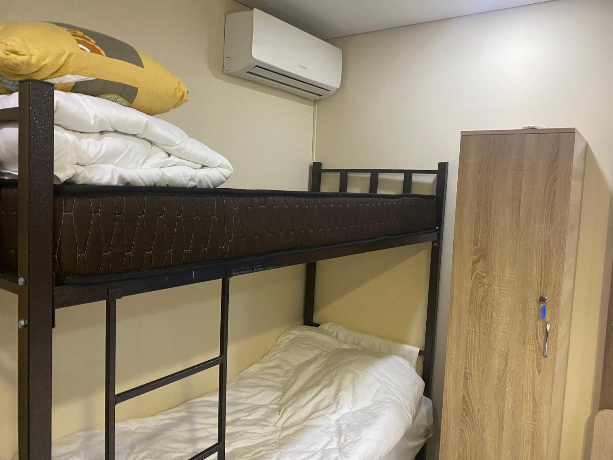 Like Home Hostel Na Shevchenko, 162Б Alma-Ata Exteriör bild